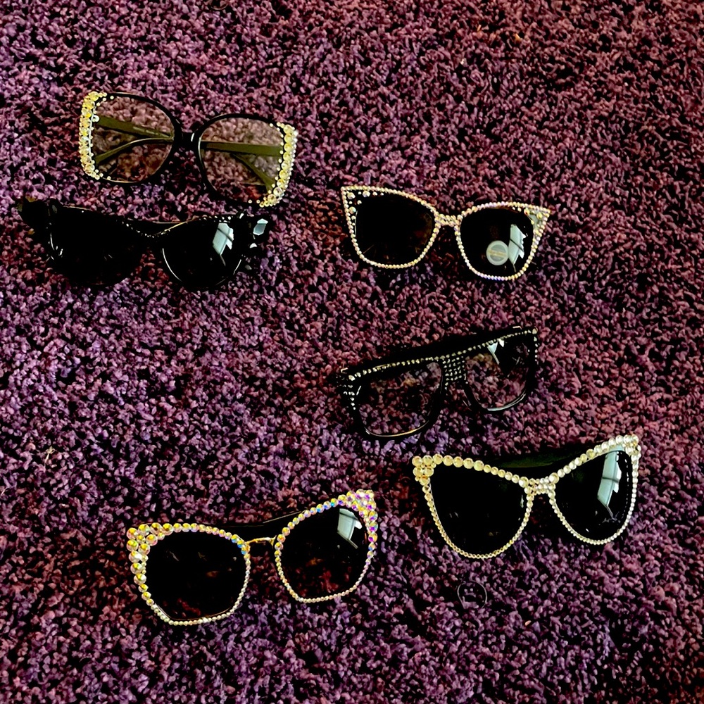 6 pairs of glasses with crystals on frame